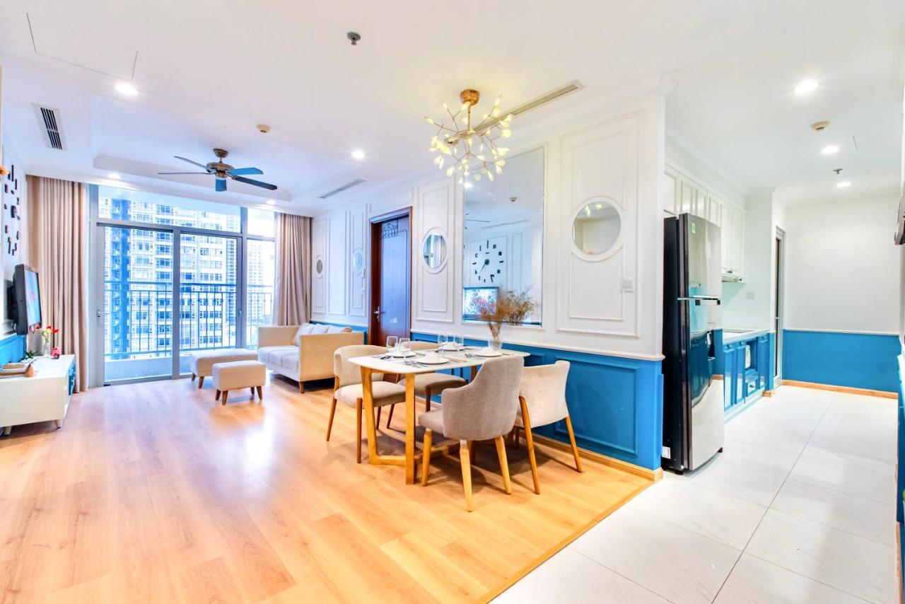Moxy Hcmc Aparts - Vinhomes Central Park, Ice Rink Bandar Ho Chi Minh Luaran gambar