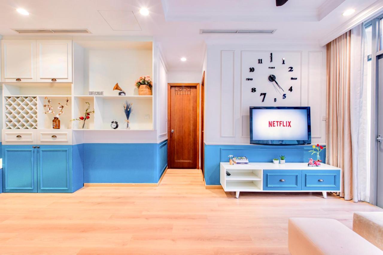 Moxy Hcmc Aparts - Vinhomes Central Park, Ice Rink Bandar Ho Chi Minh Luaran gambar