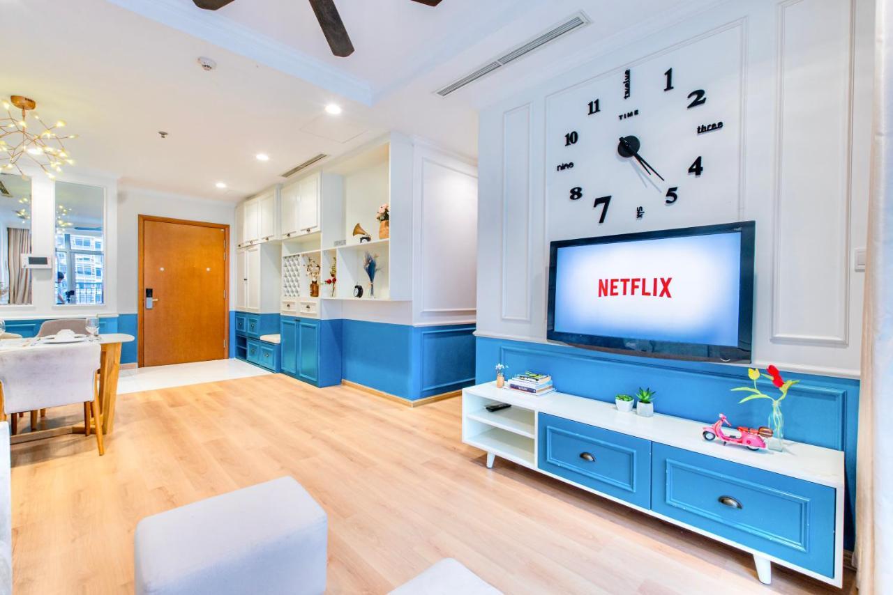 Moxy Hcmc Aparts - Vinhomes Central Park, Ice Rink Bandar Ho Chi Minh Luaran gambar