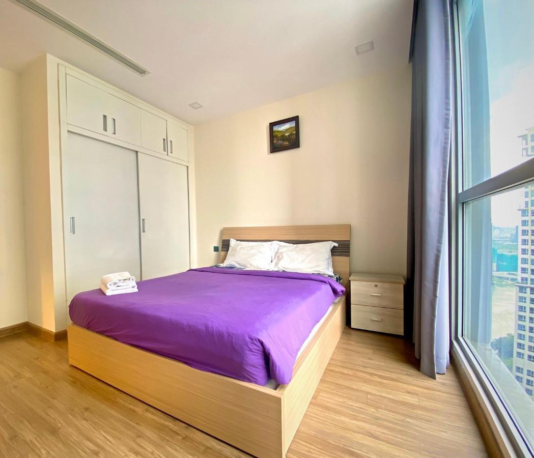 Moxy Hcmc Aparts - Vinhomes Central Park, Ice Rink Bandar Ho Chi Minh Luaran gambar