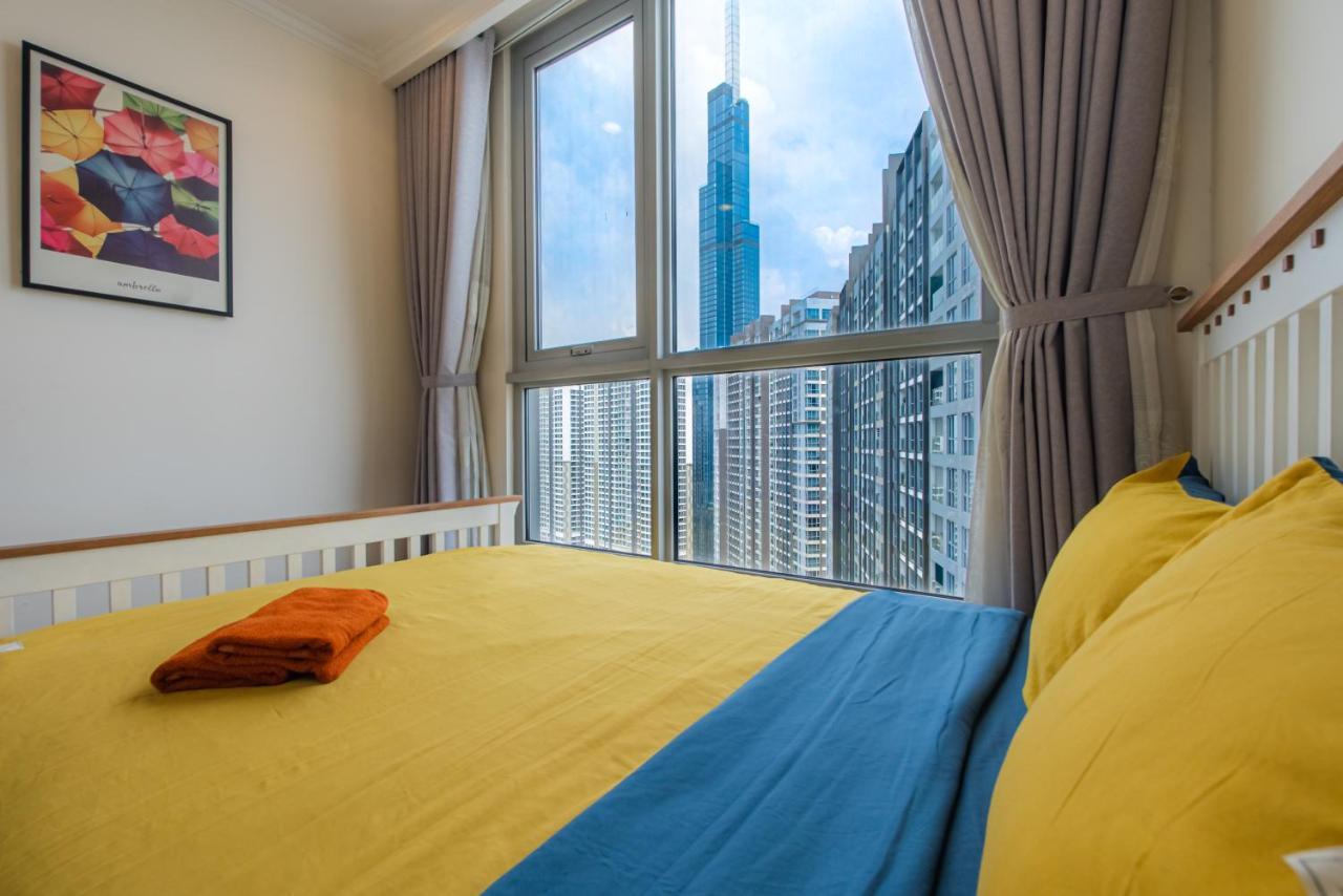 Moxy Hcmc Aparts - Vinhomes Central Park, Ice Rink Bandar Ho Chi Minh Luaran gambar