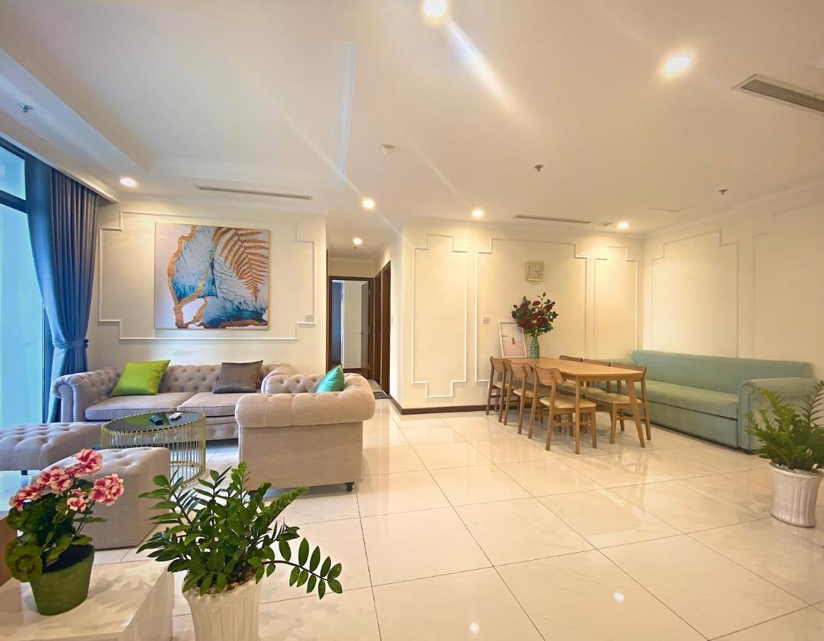 Moxy Hcmc Aparts - Vinhomes Central Park, Ice Rink Bandar Ho Chi Minh Luaran gambar