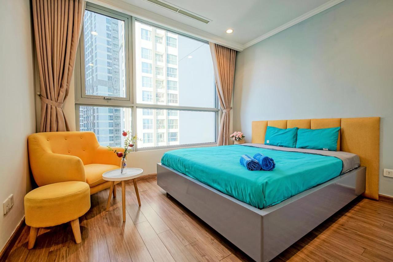 Moxy Hcmc Aparts - Vinhomes Central Park, Ice Rink Bandar Ho Chi Minh Luaran gambar